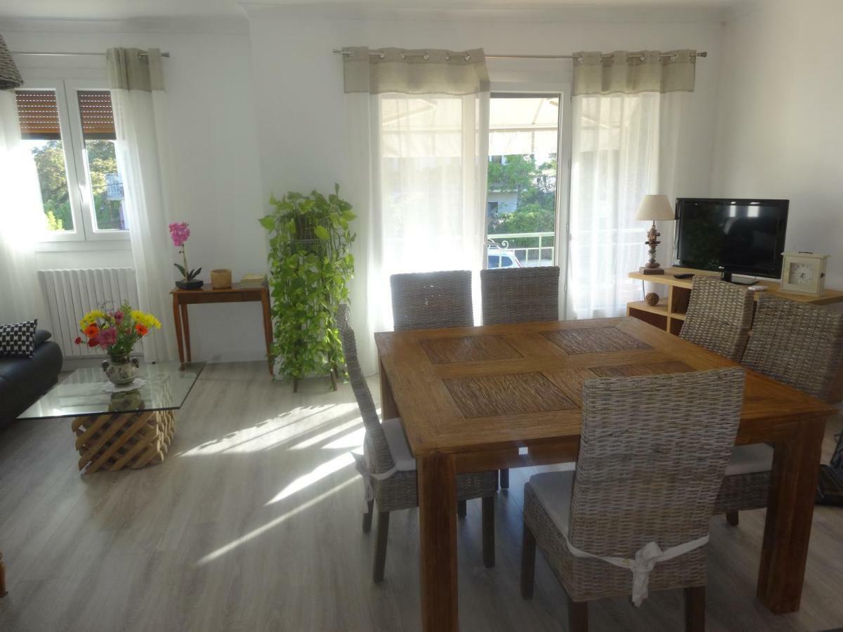 Maison De Charme Castries Εξωτερικό φωτογραφία